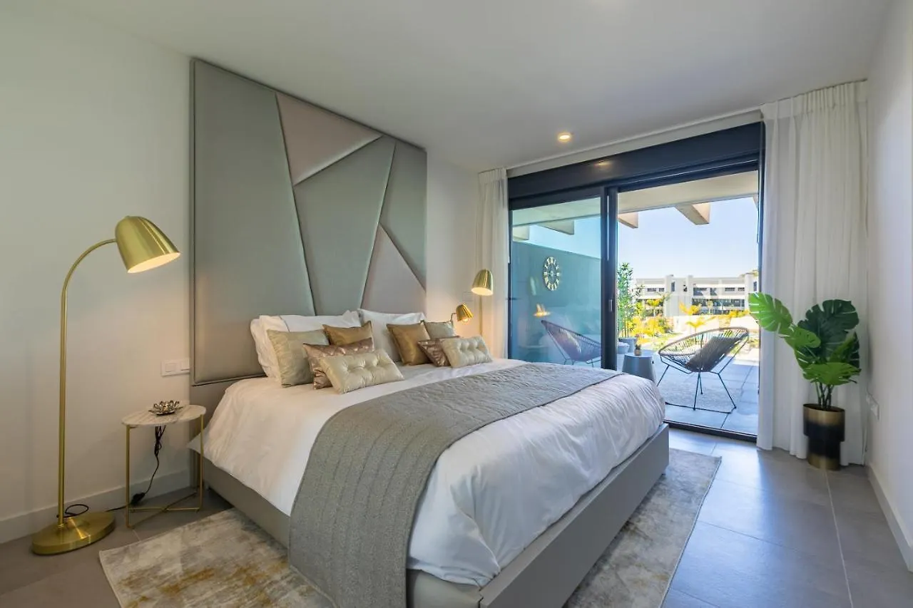 The Golden Oasis Penthouse Apartment Estepona